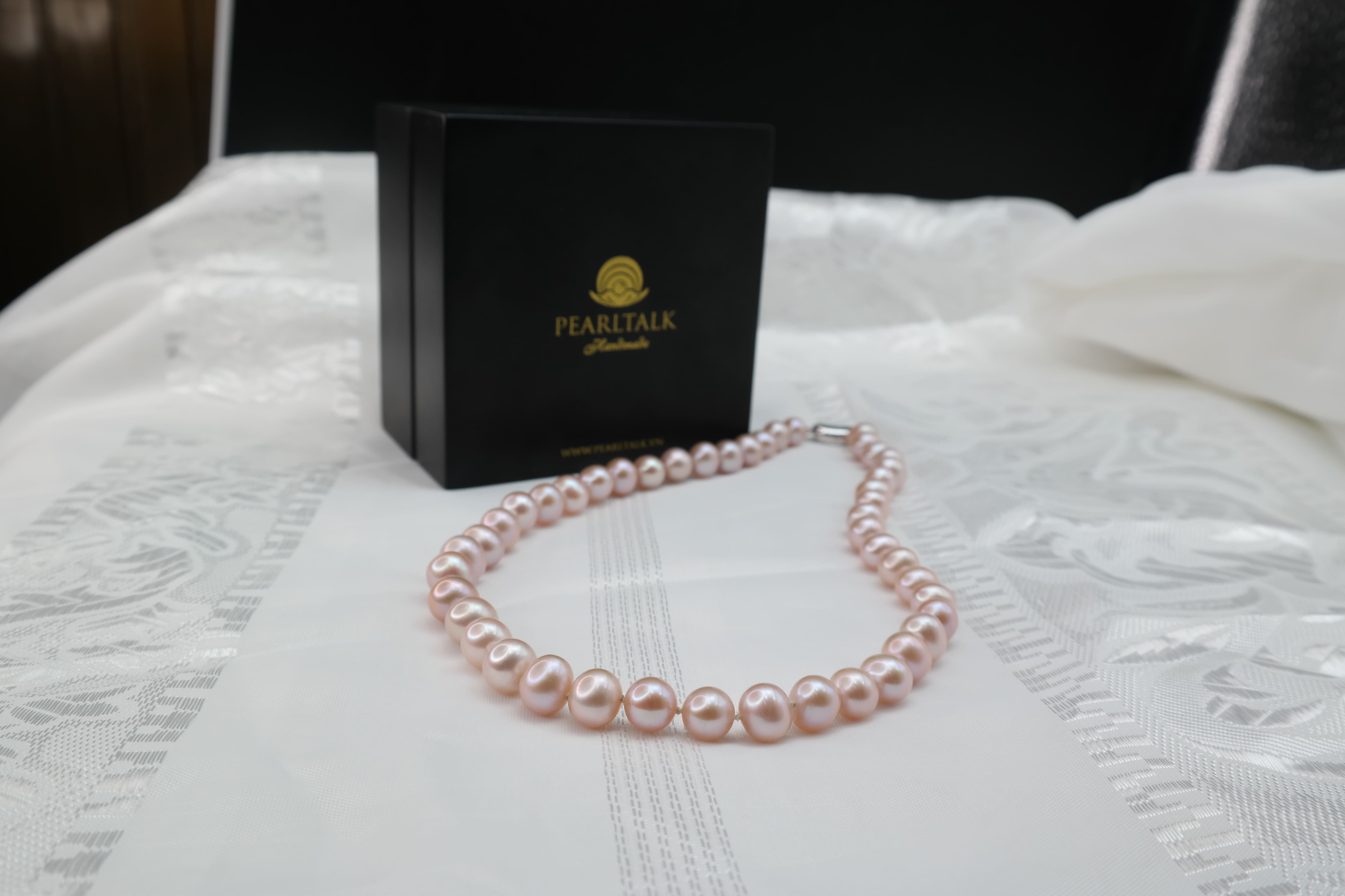 CHUỖI NGỌC TRAI LOVE HỒNG CAM